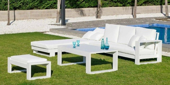 Muebles auxiliares de jardín: ideas para renovar tu terraza antes del verano